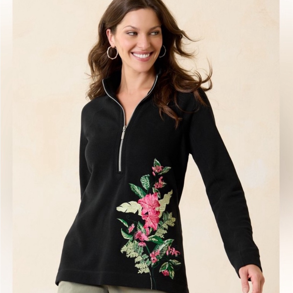 Tommy Bahama Aruba Embroidered Half-Zip Sweatshirt - Picture 1 of 7